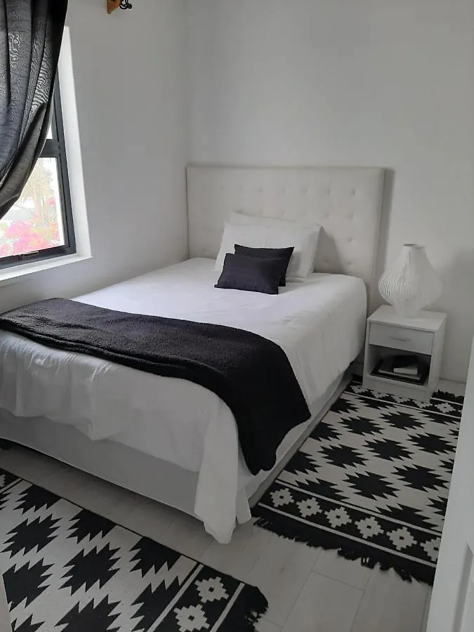 White House Villa Cape Town 0*,  Güney Afrika